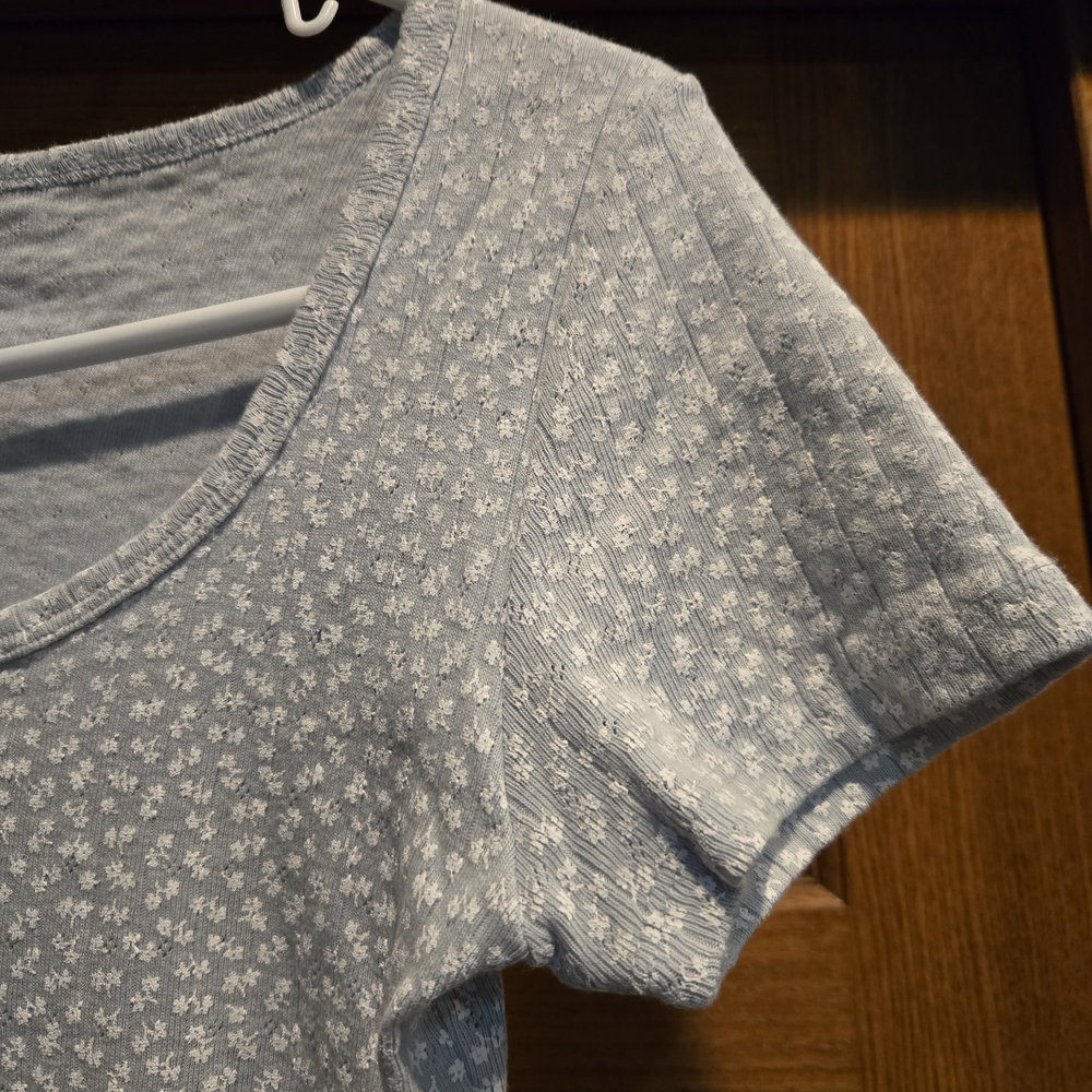 Brandy Melville Cream Fitted Button Down Shirt - Picture 13 of 15